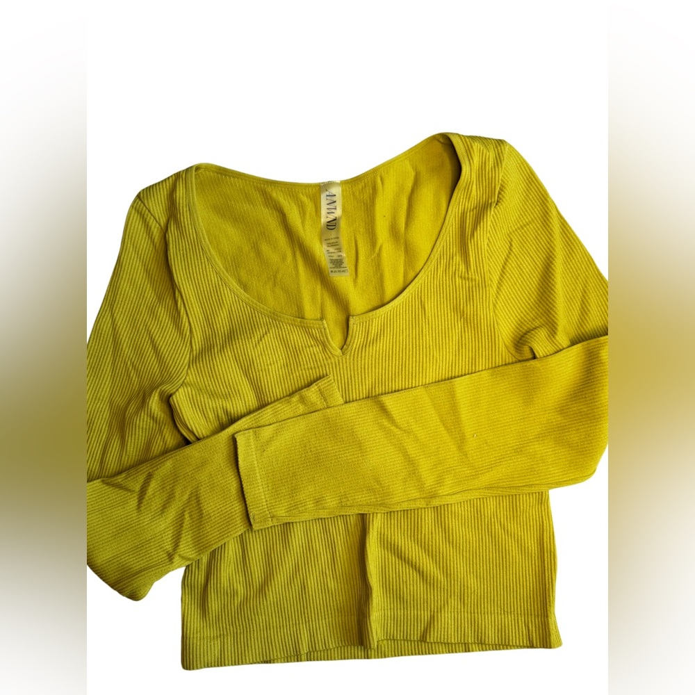 ANWND Ribbed Long Sleeve Crop Top
